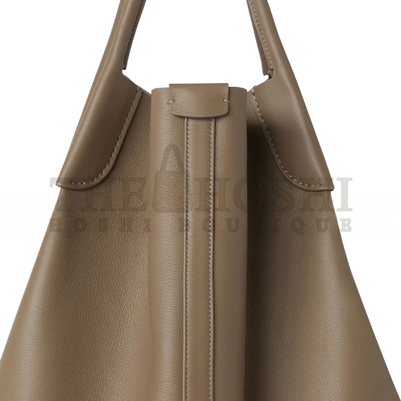 L0r0 P1ana EXTRA LARGE BALE HOBO BAG FAO4831 (40*32*27cm) Master Quality